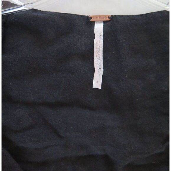 Free People Women's Sz 4 Black Floral Bell Sleeve Boho Festival Mini Dress - Picture 5 of 12